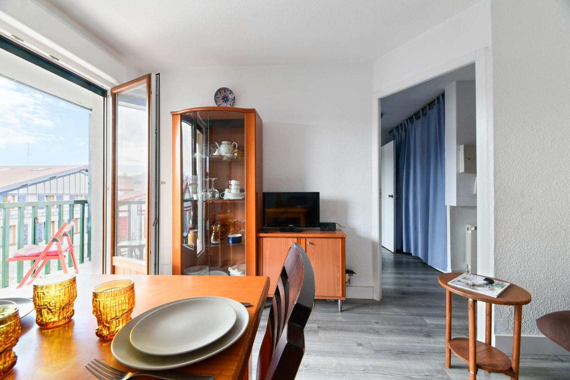 Logis Hotel & Restaurant Bergeret Sport Hendaye Exterior photo